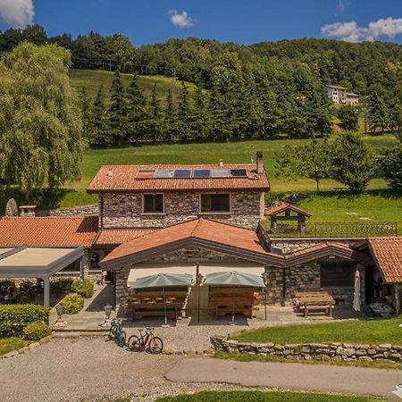 Agriturismo La Nevera لانسو دينْتيلفي المظهر الخارجي الصورة