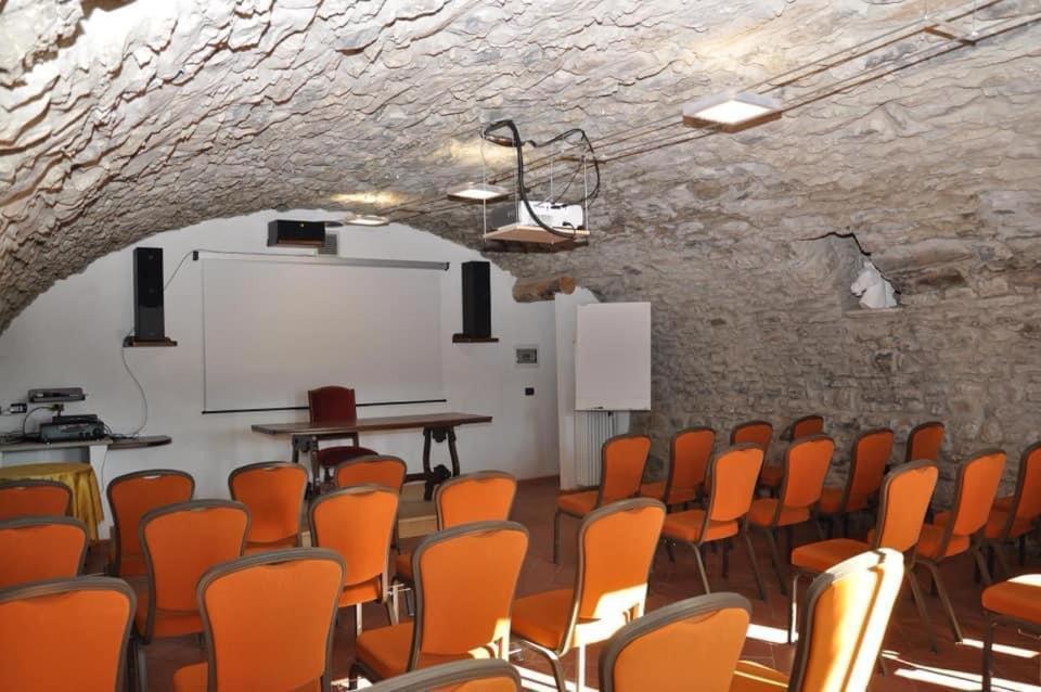 Agriturismo La Nevera لانسو دينْتيلفي المظهر الخارجي الصورة