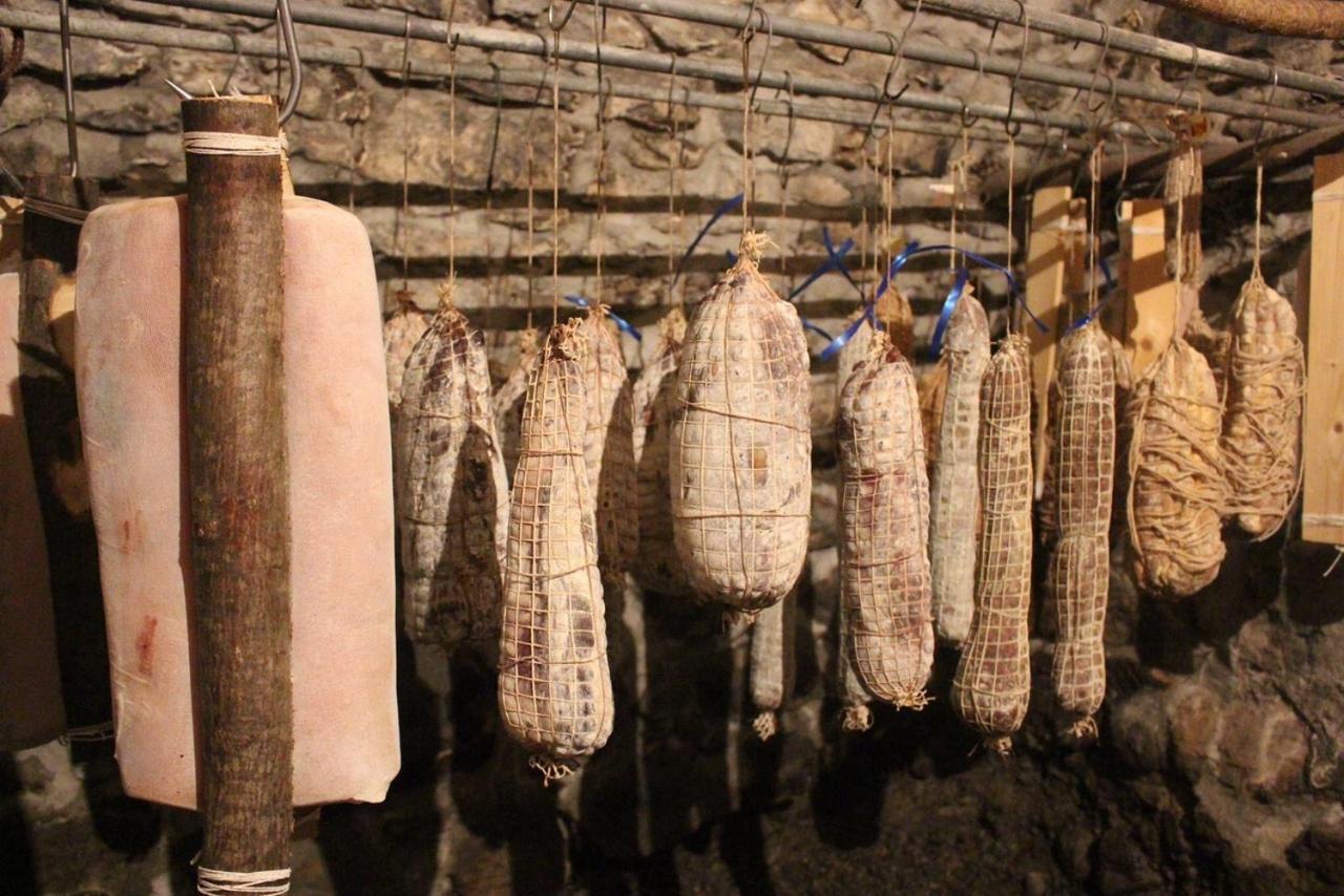 Agriturismo La Nevera لانسو دينْتيلفي المظهر الخارجي الصورة