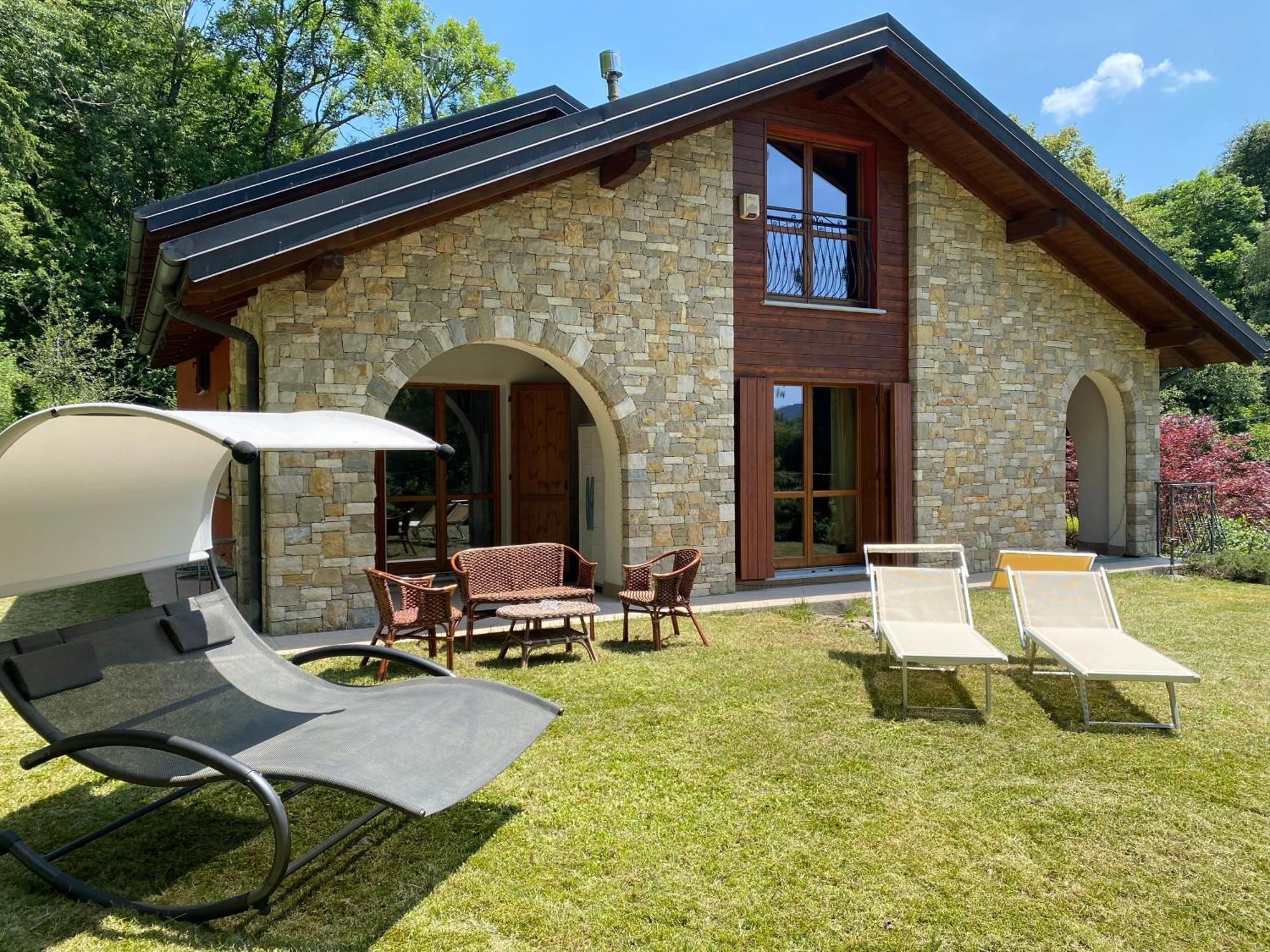 Agriturismo La Nevera لانسو دينْتيلفي الغرفة الصورة