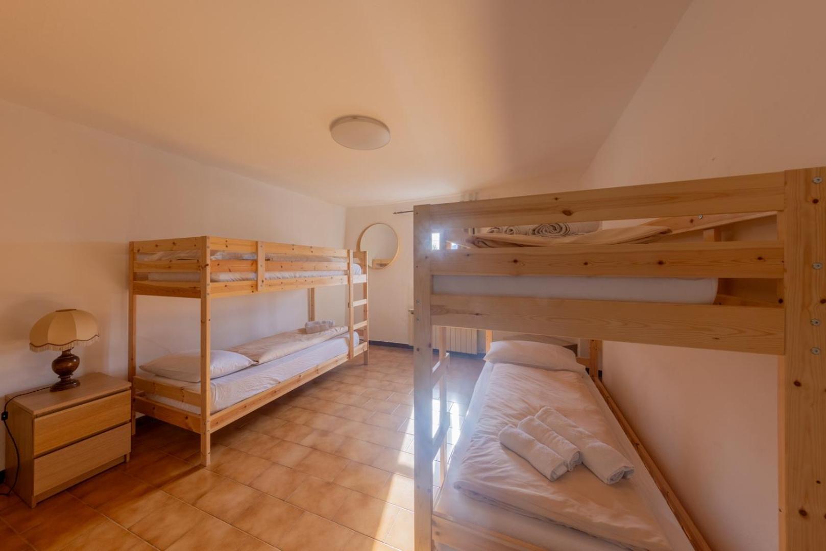 Agriturismo La Nevera لانسو دينْتيلفي الغرفة الصورة