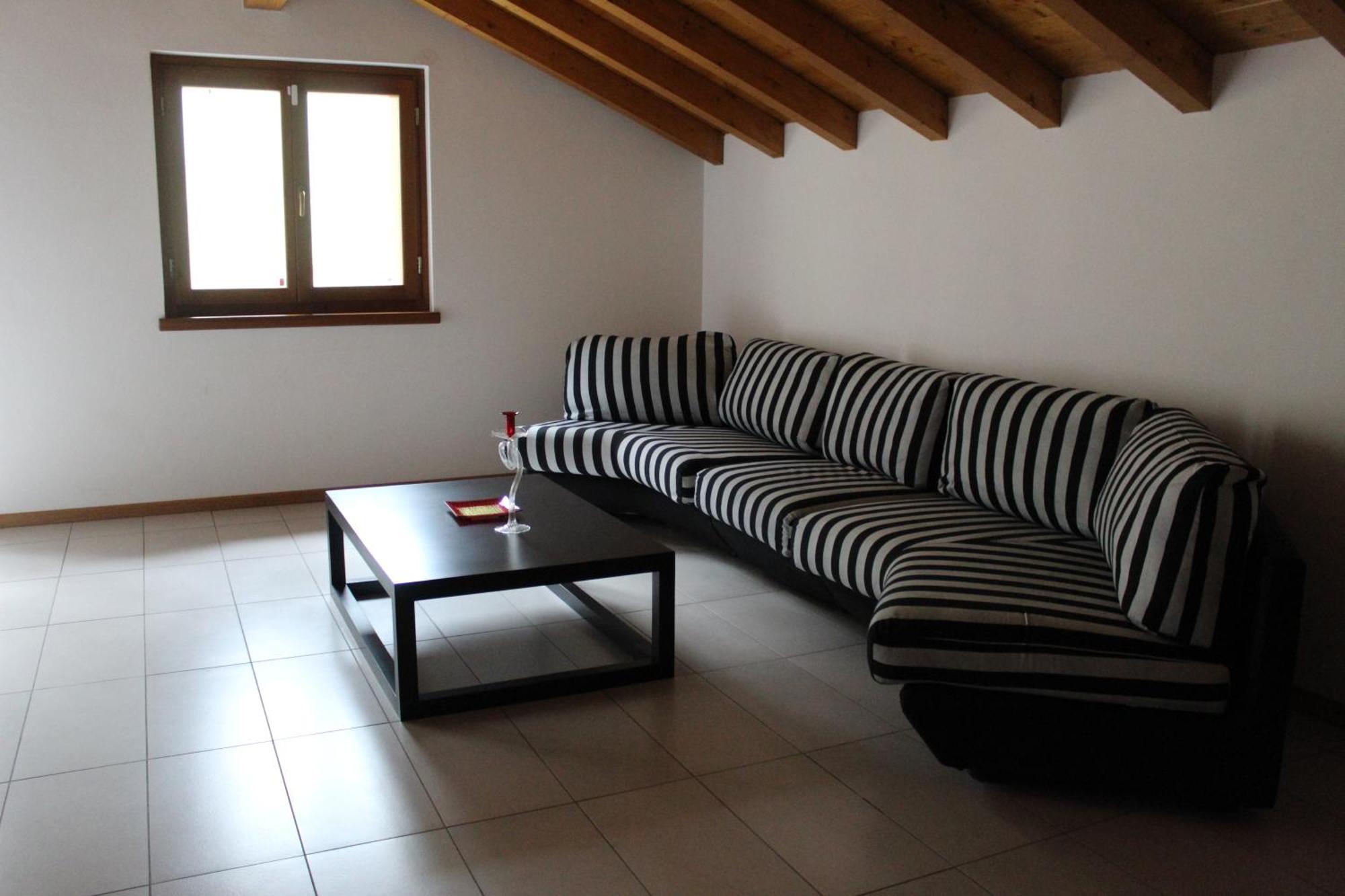 Agriturismo La Nevera لانسو دينْتيلفي المظهر الخارجي الصورة